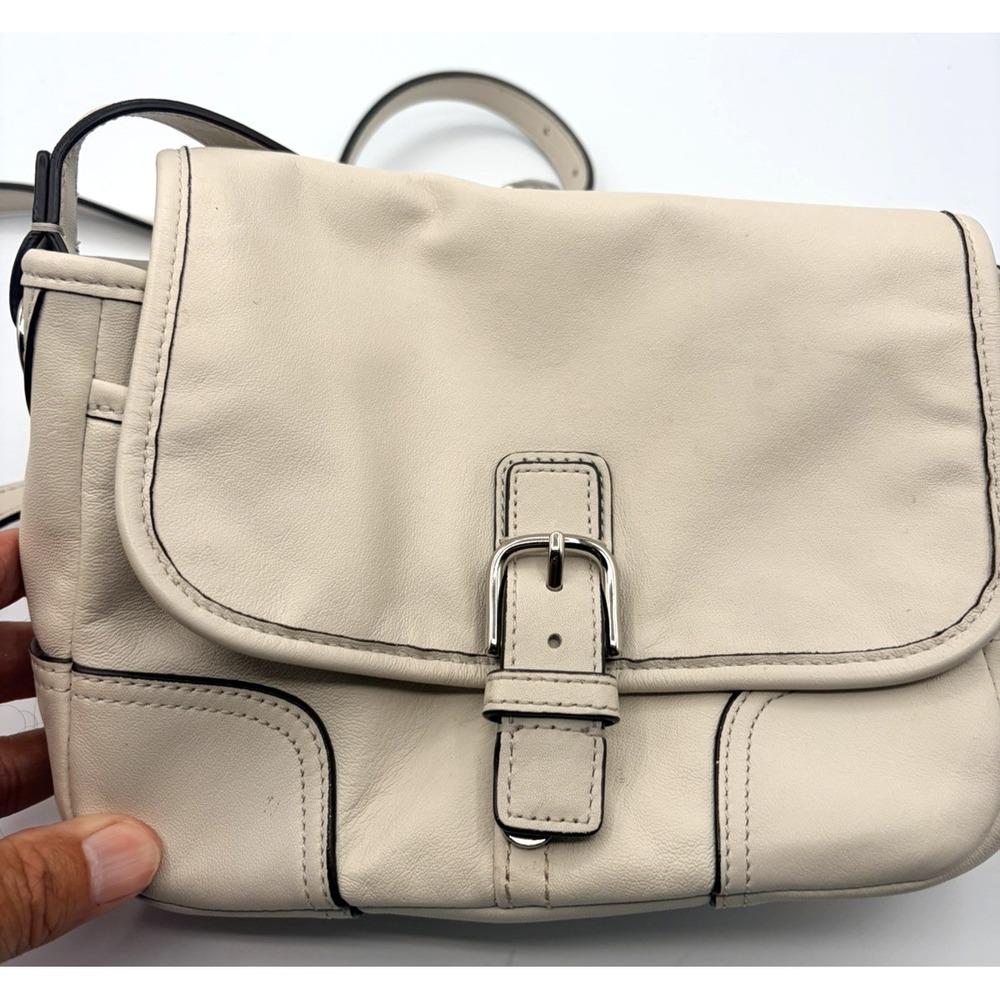 COACH HADLEY Small White Leather Buckle-Trim Field Bag Crossbody F29763